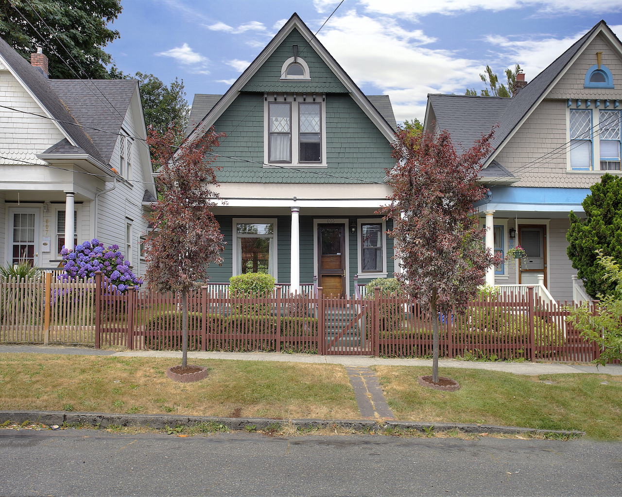 Property Photo:  805 N 2nd St  WA 98403 