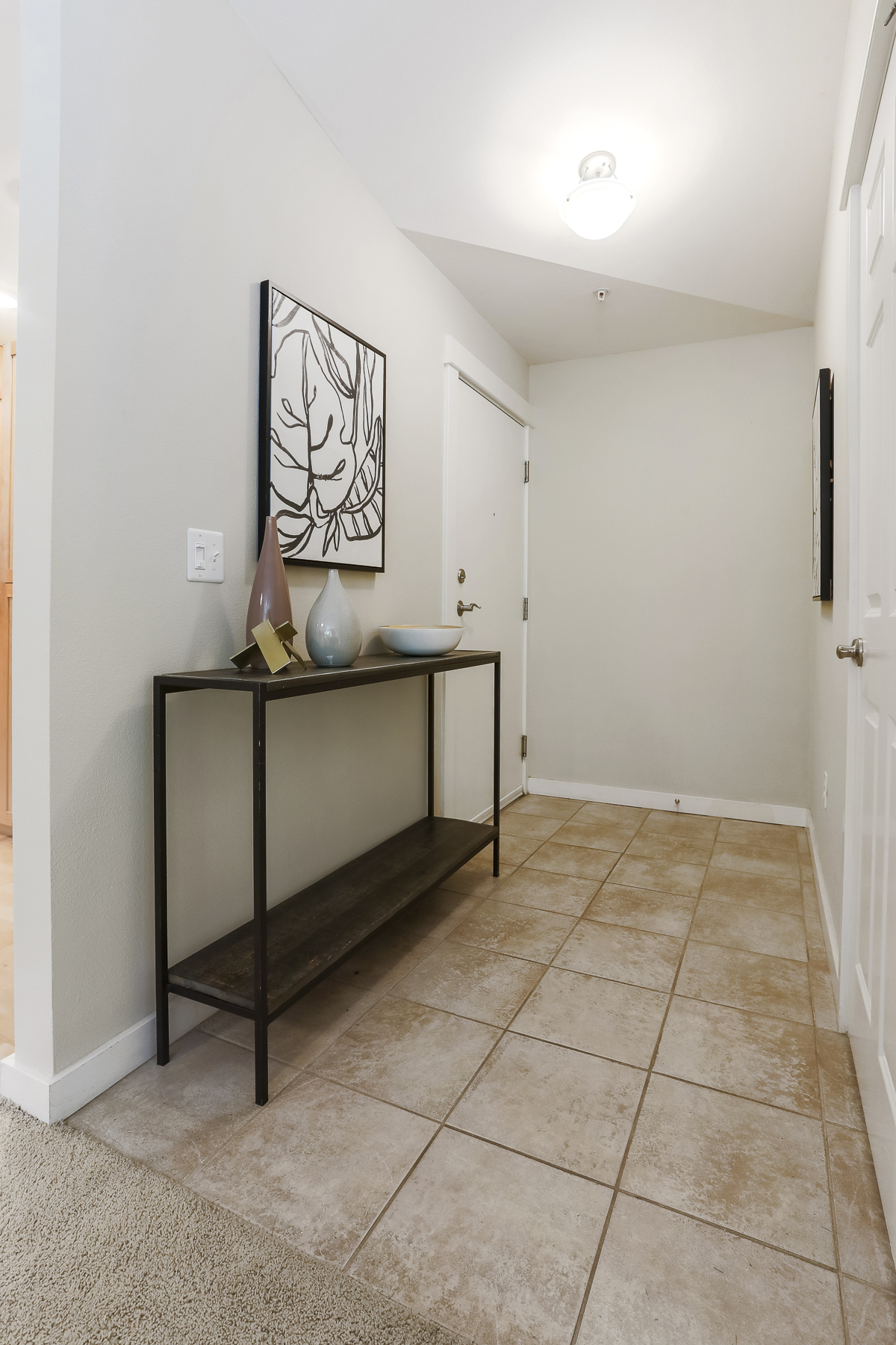 Property Photo: 25025 SE Klahanie Boulevard L303 WA 98029