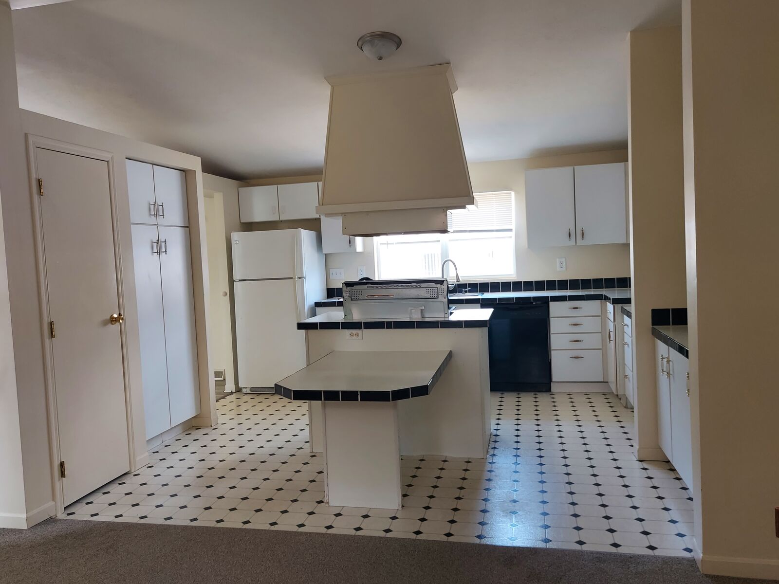 Property Photo:  2336 Leisure Lane  MI 49686 