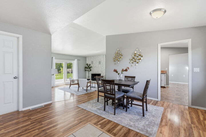 Property Photo:  3313 S Ione St  WA 99337 